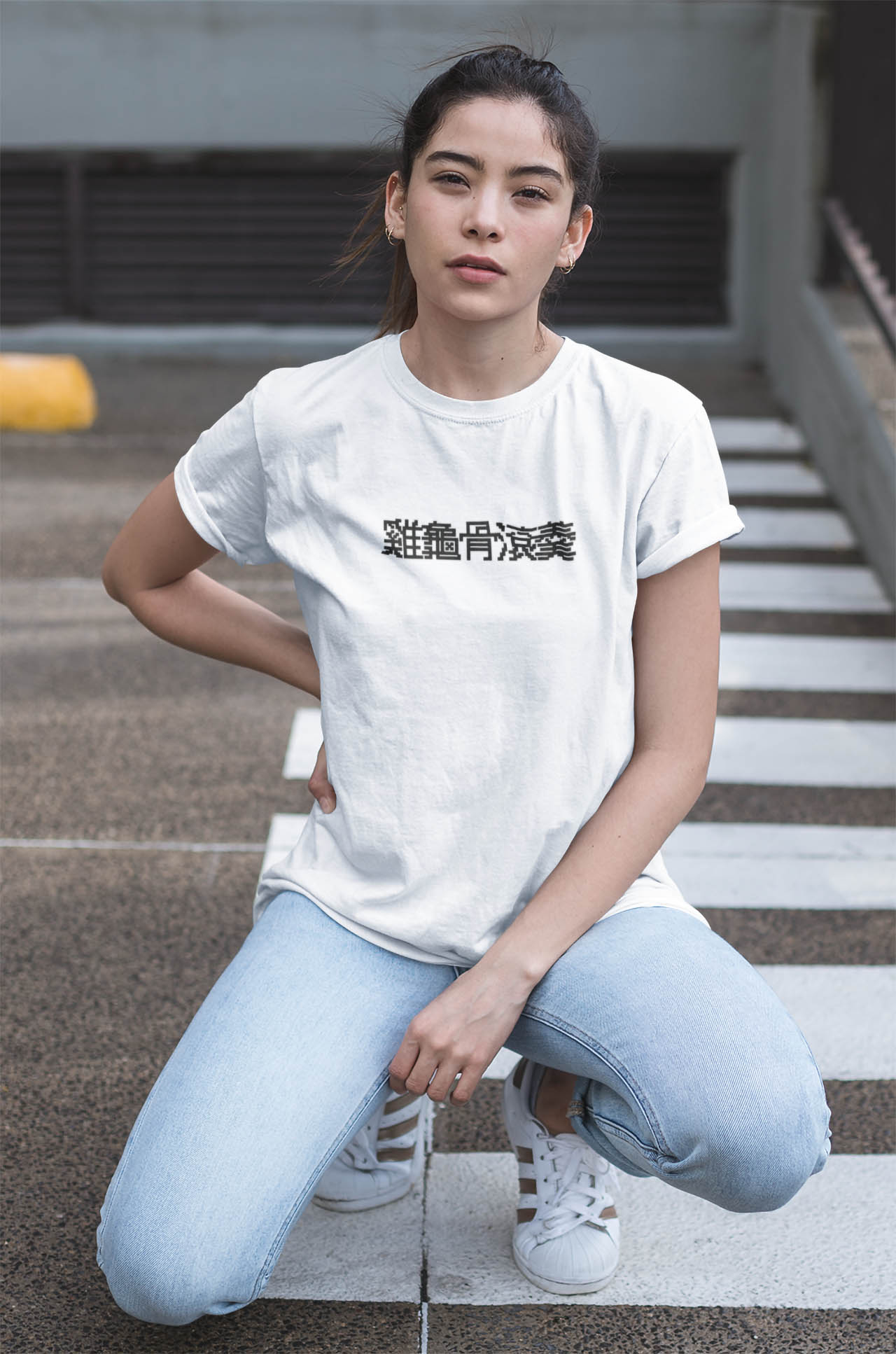 雞龜骨滾羹 白Tee